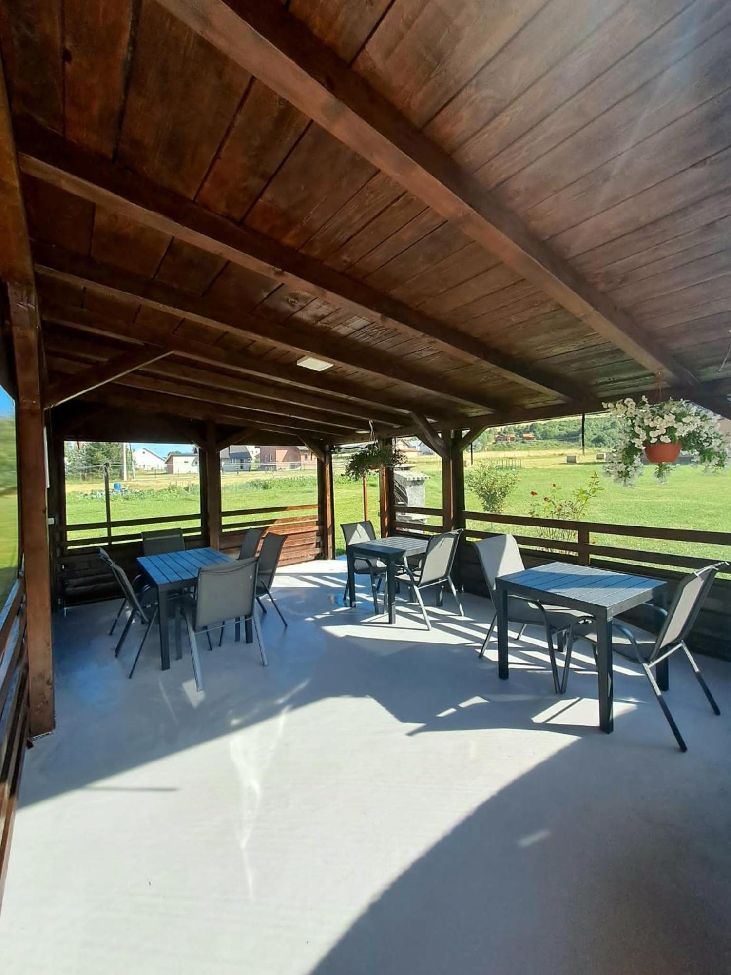 Sweet Dreams Home Korenica Exterior photo